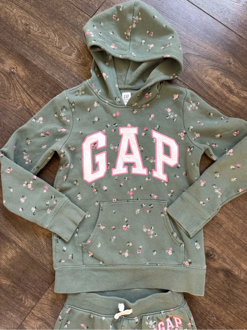 GAP Kids Floral Hoodie & Jogger Set Girls Size 8 (M) Green Matching Sweat Set